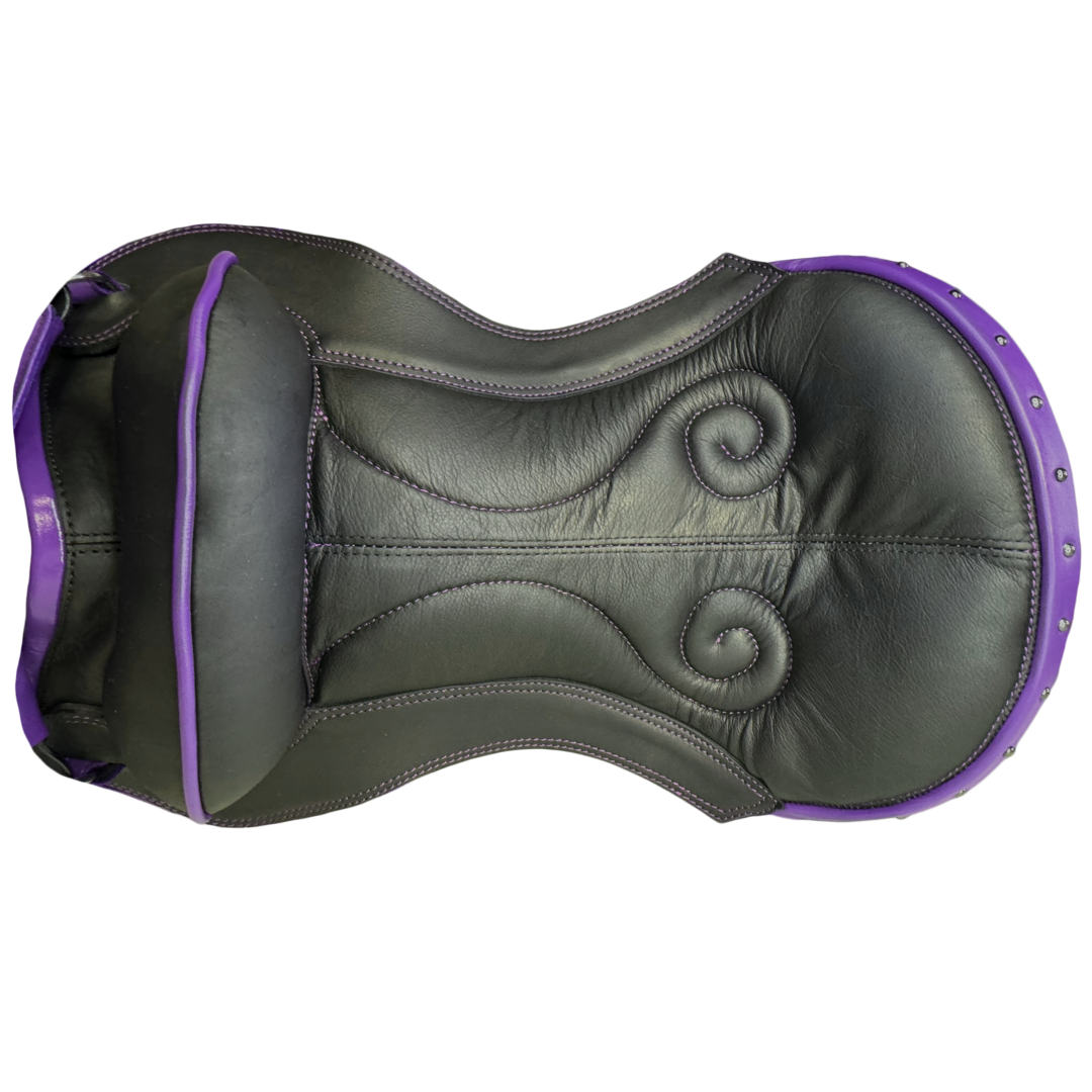 Sensation Ride™ Chinook Seat in Black and Purple